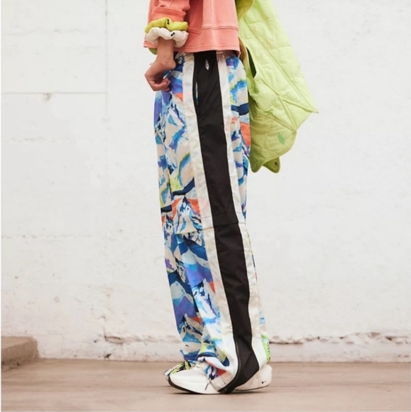 Free People Printed End Zone Pants Blue Motif $148 MSRP - Picture 5 of 12
